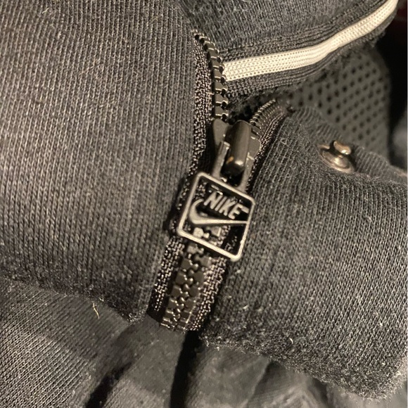 Nike ➰ ladies black varsity cut out full length sleeve buttoned zip up jacket XS - Picture 5 of 9